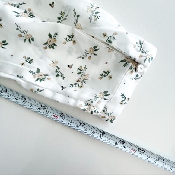 Twik Simons Floral Blouse Long Sleeved Button 1/4 Front Polyester Women's S NWT - Picture 6 of 8